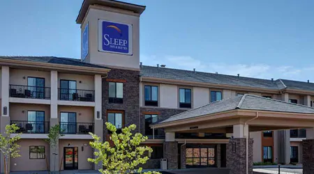 Sleep Inn & Suites