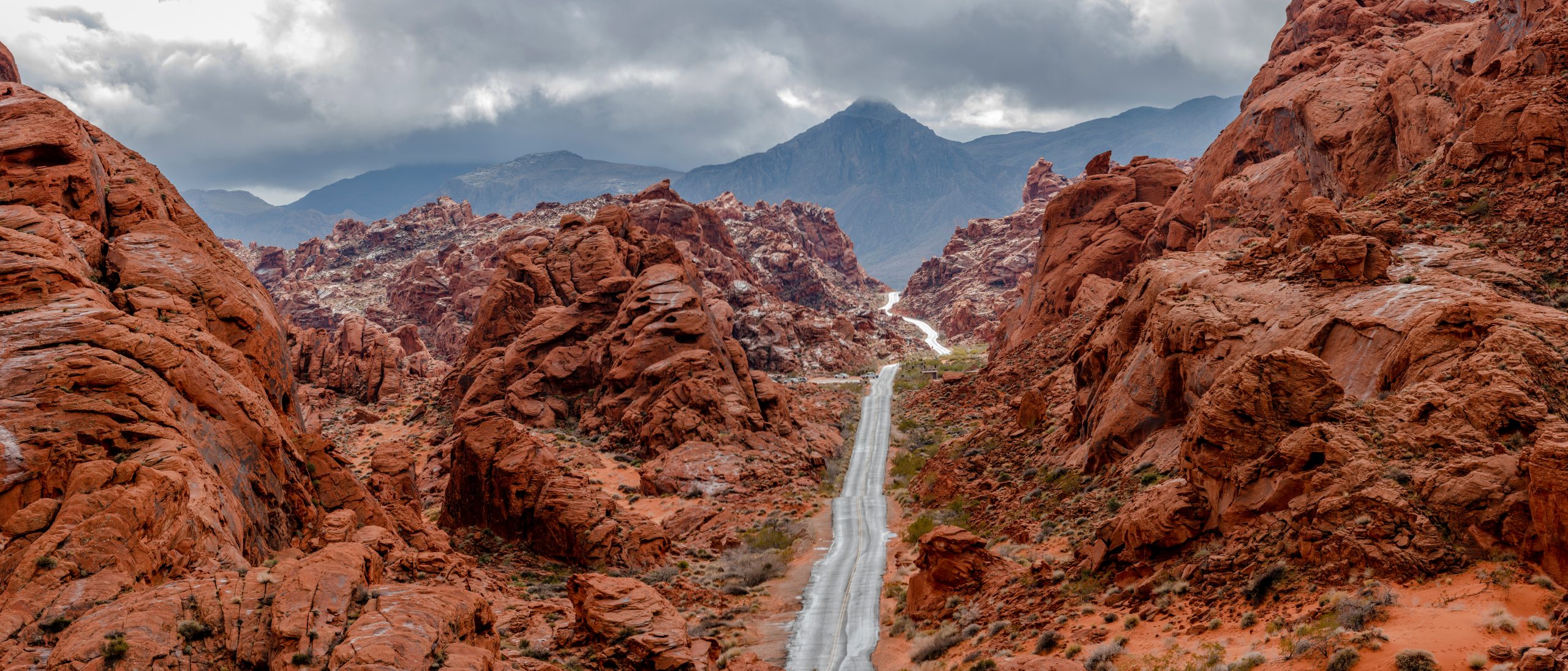 Grand Circle Itinerary: Las Vegas, Red Rock Canyon, and Valley of Fire Grand Circle Itinerary: Las Vegas, Red Rock Canyon, and Valley of Fire